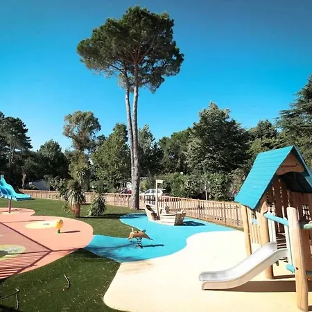 4 Etoiles - Piscine - Ccb0e00